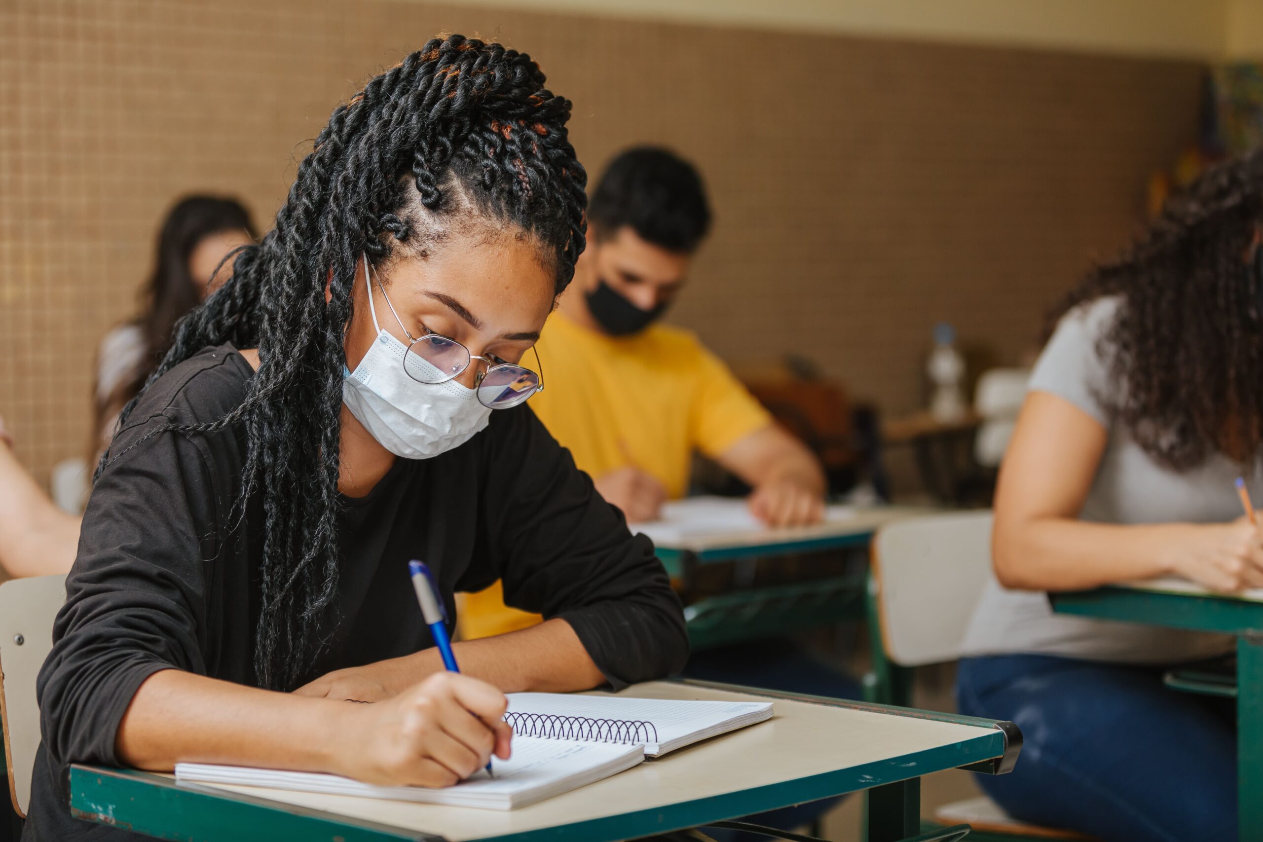 guia orientação covid-19 ensino médio