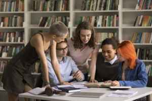 Identidade Saraiva - Língua Portuguesa: o encontro da literatura e gramática no ensino médio