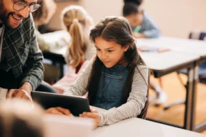 O Papel do Professor na Escola 3.0: de transmissor a facilitador