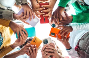 O impacto do uso excessivo de telas e redes sociais no rendimento acadêmico de estudantes