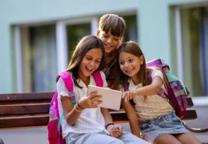 A importância do convívio e da amizade na escola