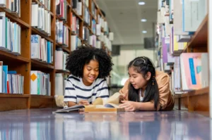 Em tempos de Educação 5.0, qual é o lugar do livro didático?